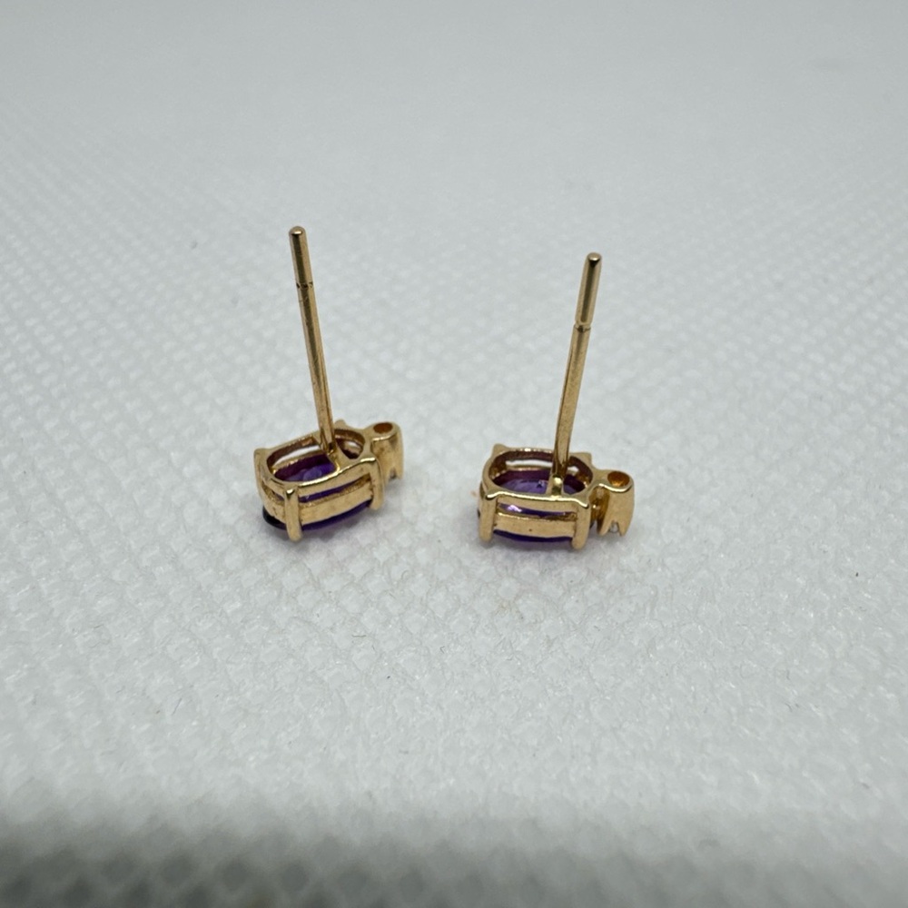 Beautiful 14k Yellow Gold Oval Amethyst and Diamond Stud Post Earrings - Picture 7 of 10